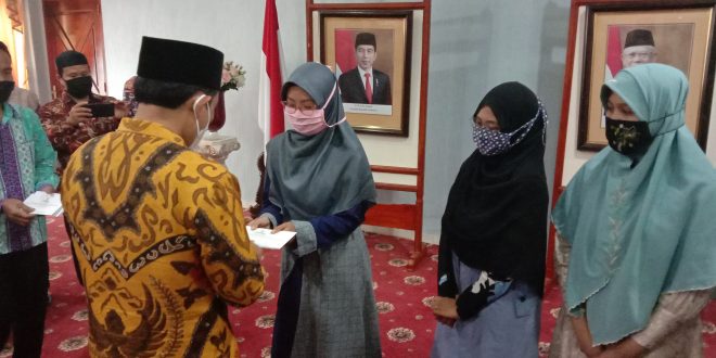 Plt Walikota Lepas Tujuh Peserta MTQ Kota Bengkulu ke Sumbar
