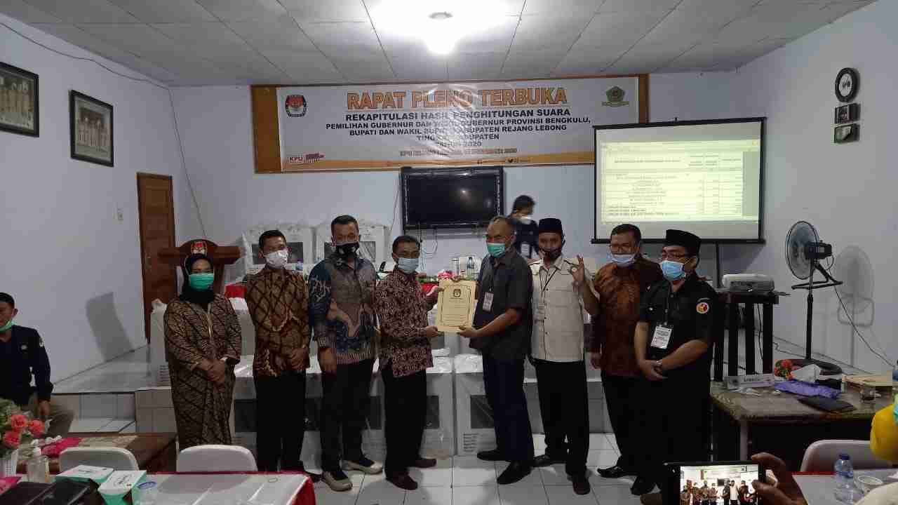 Paslon Perseorangan Menangi Pilkada Rejang Lebong 2020