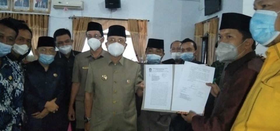 DPRD Seluma Gelar Paripurna Penetapan Cabub dan Cawabub