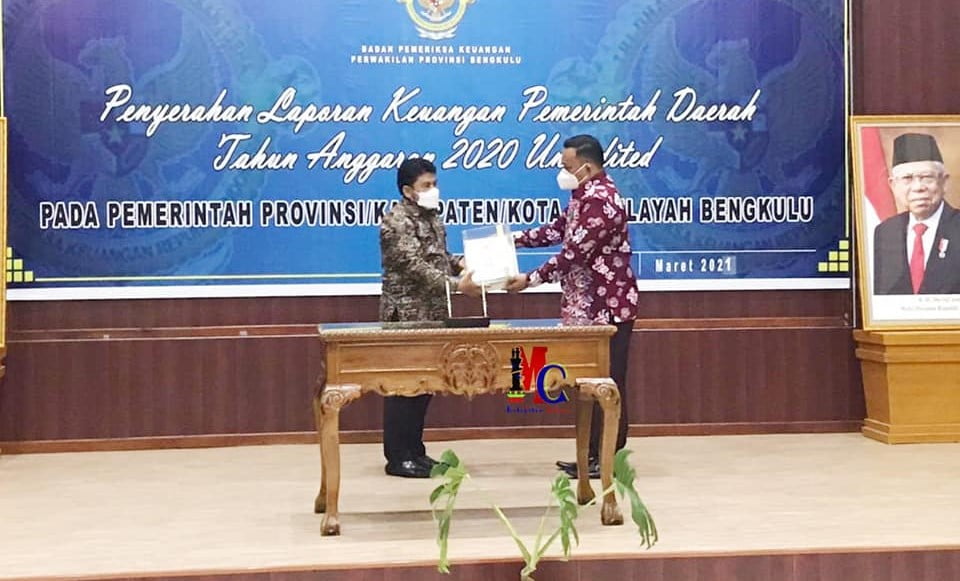 Laporan Keuangan Pemerintah Daerah Ta 2020 Kabupaten Seluma Diserahkan