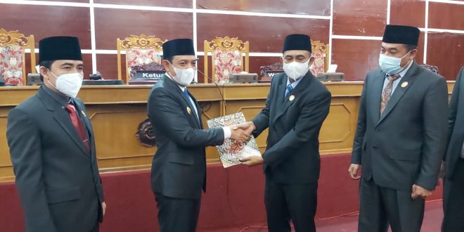 Dewan Beri Catatan Paripurna LKPJ Walikota
