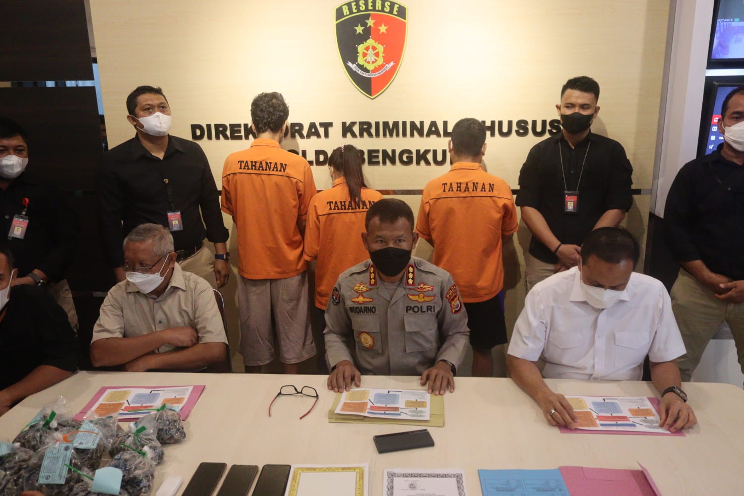 Polisi Amankan Suami Istri Penjual Bibit Sawit Palsu melalui Dana Desa