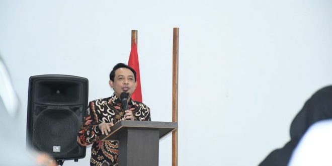 Wawali Larang Jualan Baju di Taman Berkas