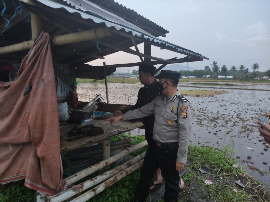 Istirahat di Pondok, Petani Desa Suro Lembak Tewas Tersambar Petir