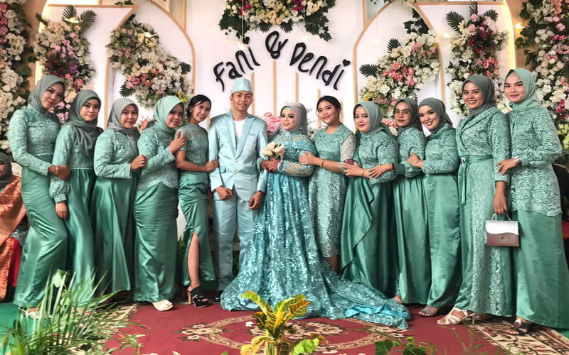 Pagar Ayu, Sekelompok Gadis Cantik yang ‘Dipajang’ di Pesta Pernikahan
