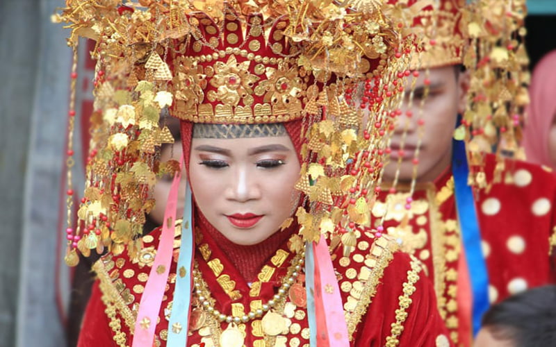 Baju Adat Bengkulu Juara 2 Busana Daerah Terbaik HUT ke 78 RI