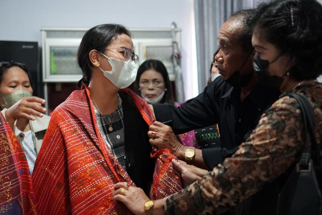 Mengenal Ulos, Identitas Batak pada Tenunan Kain