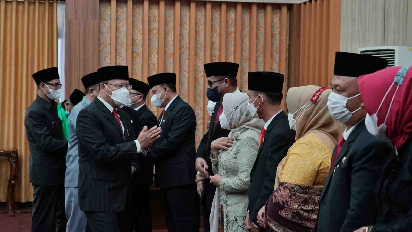 Gubernur Lantik Pejabat Eselon II. Senin (25/04/2022). Foto, MC