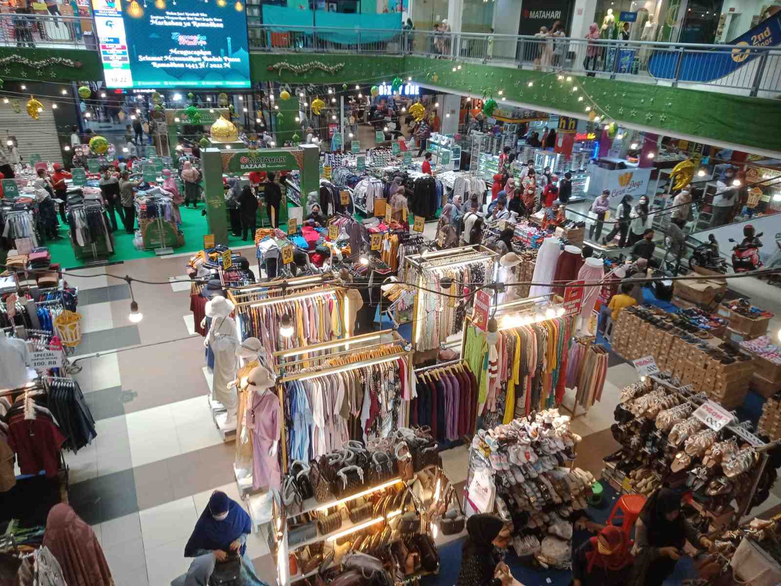 Libur Nataru, Jumlah Pengunjung Mall Diprediksi Melonjak Drastis