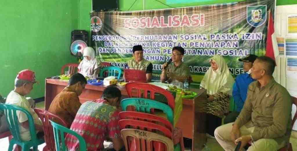 Jonaidi: Perhutanan Sosial Bantu Warga Manfaatkan Hutan Tanpa Ganggu Kelestarian