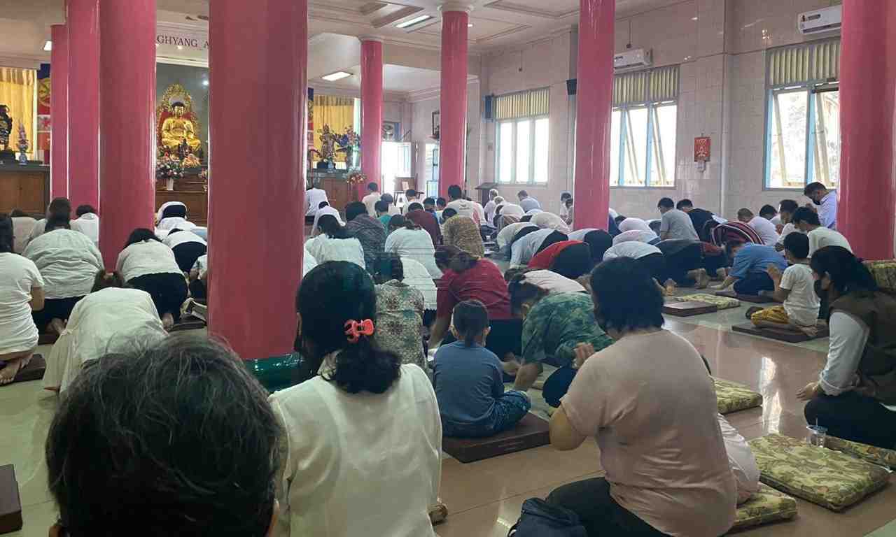 Ibadah Waisak Ramai, Vihara Buddhayana Undang Seluruh Jemaat