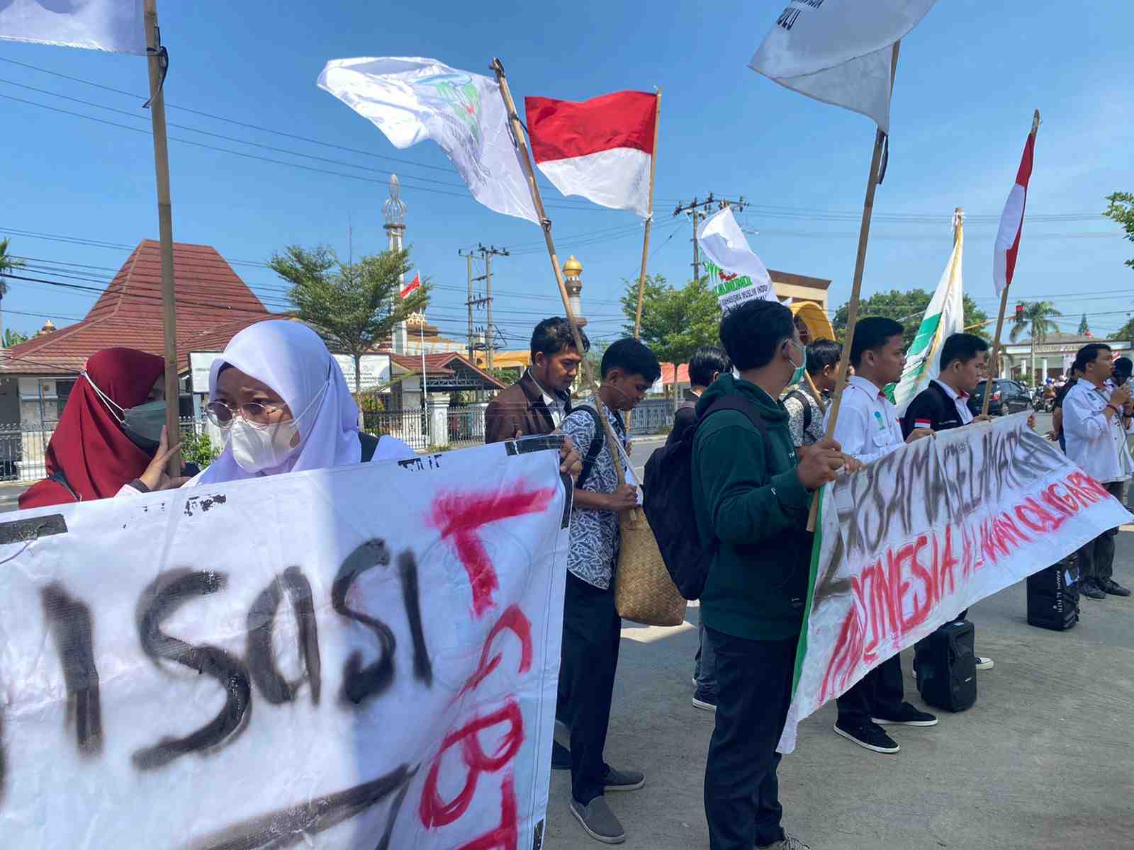 KAMMI Aksi Tolak LGBT, DPRD Provinsi Bengkulu Kosong