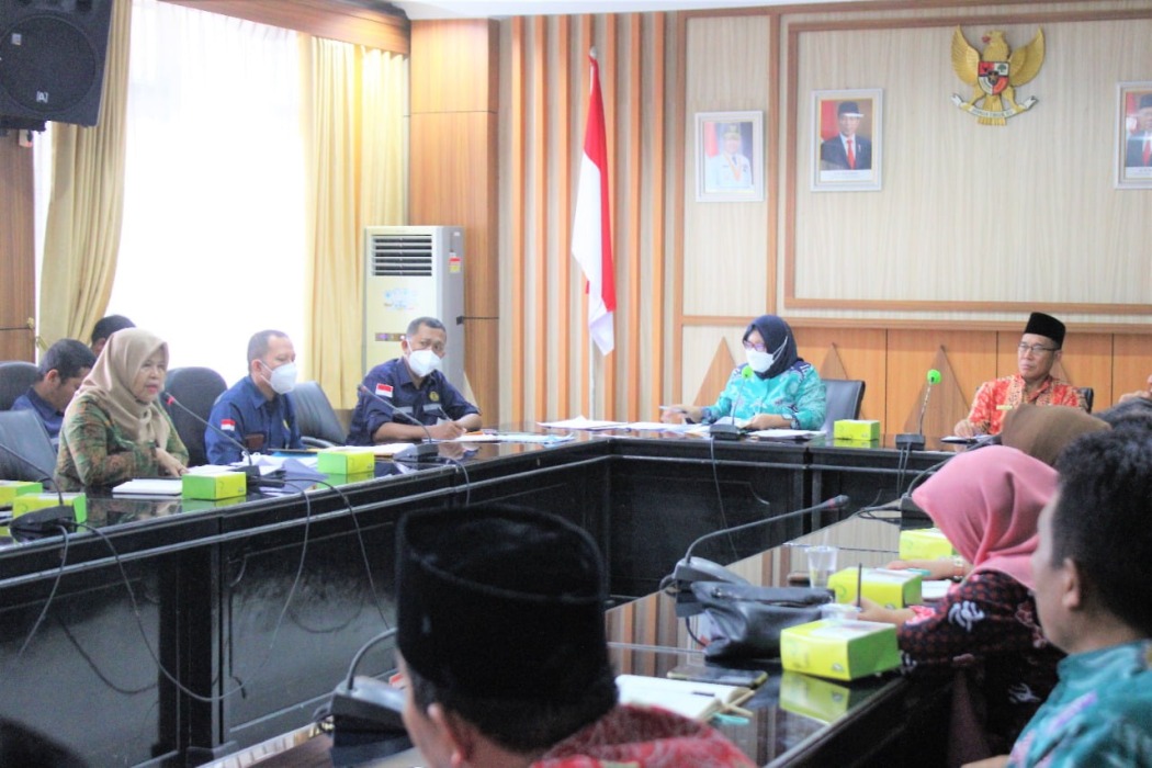 Pemprov Bengkulu dan Perwakilan Warga Seluma Gelar Rapat, Bahas Temuan PT FBA