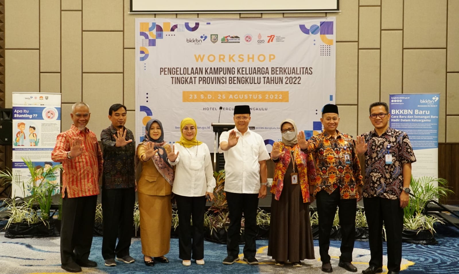 Gubernur Buka Workshop Pengelolaan Kampung Keluarga Berkualitas