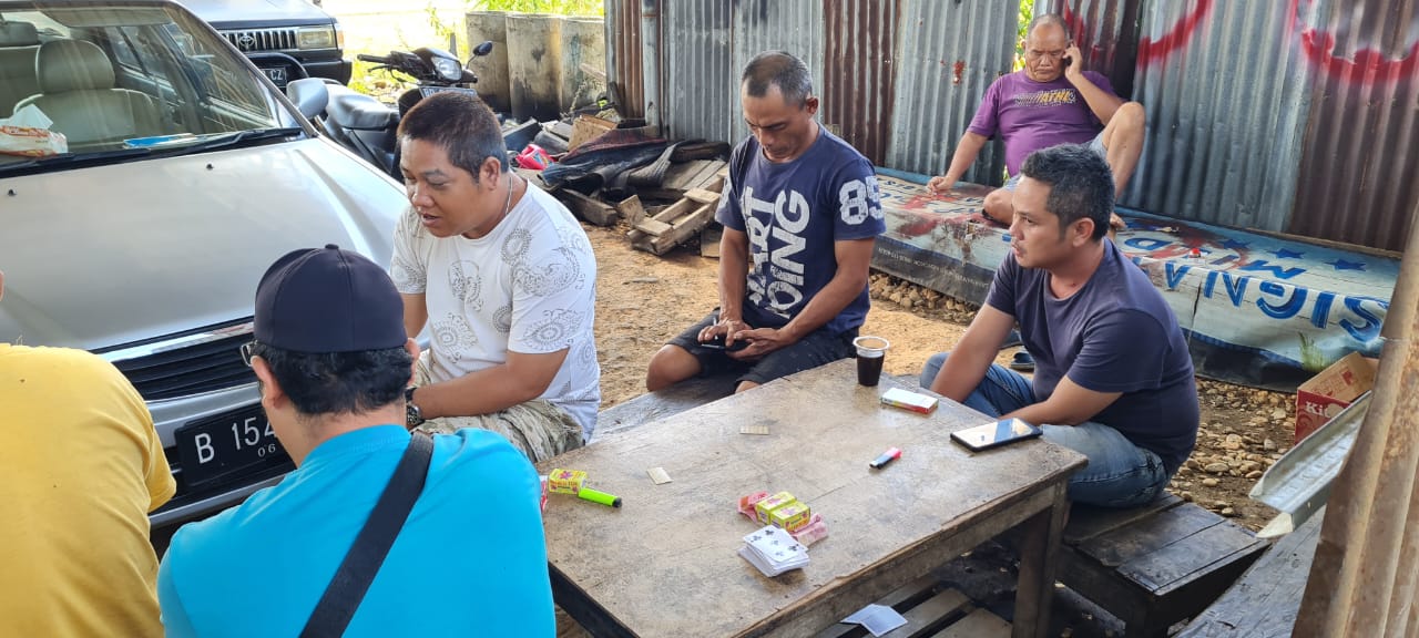Polisi Tangkap Pasutri Bandar Judi Togel Online di Bengkulu Selatan