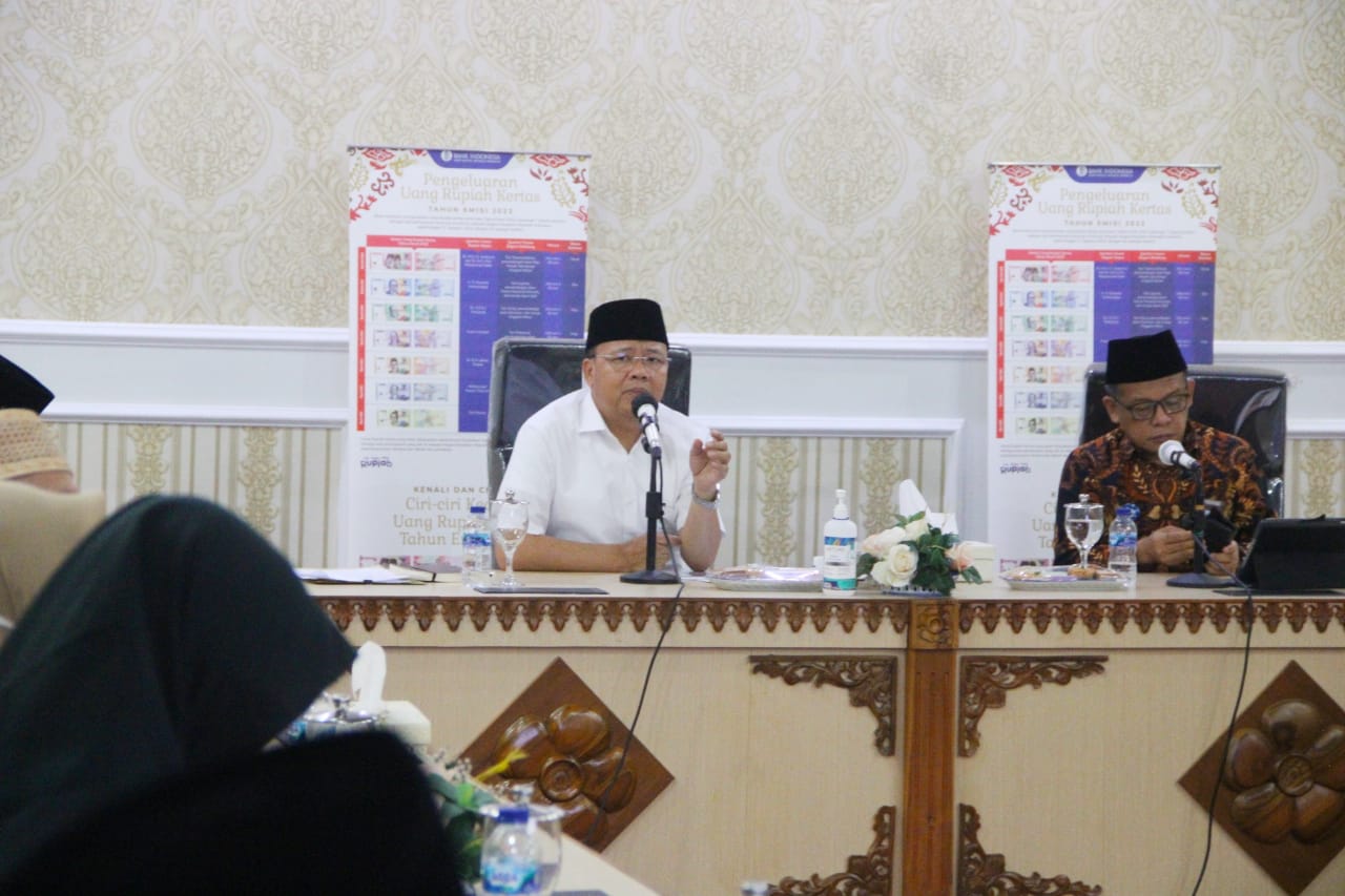 Gubernur Bengkulu. MC