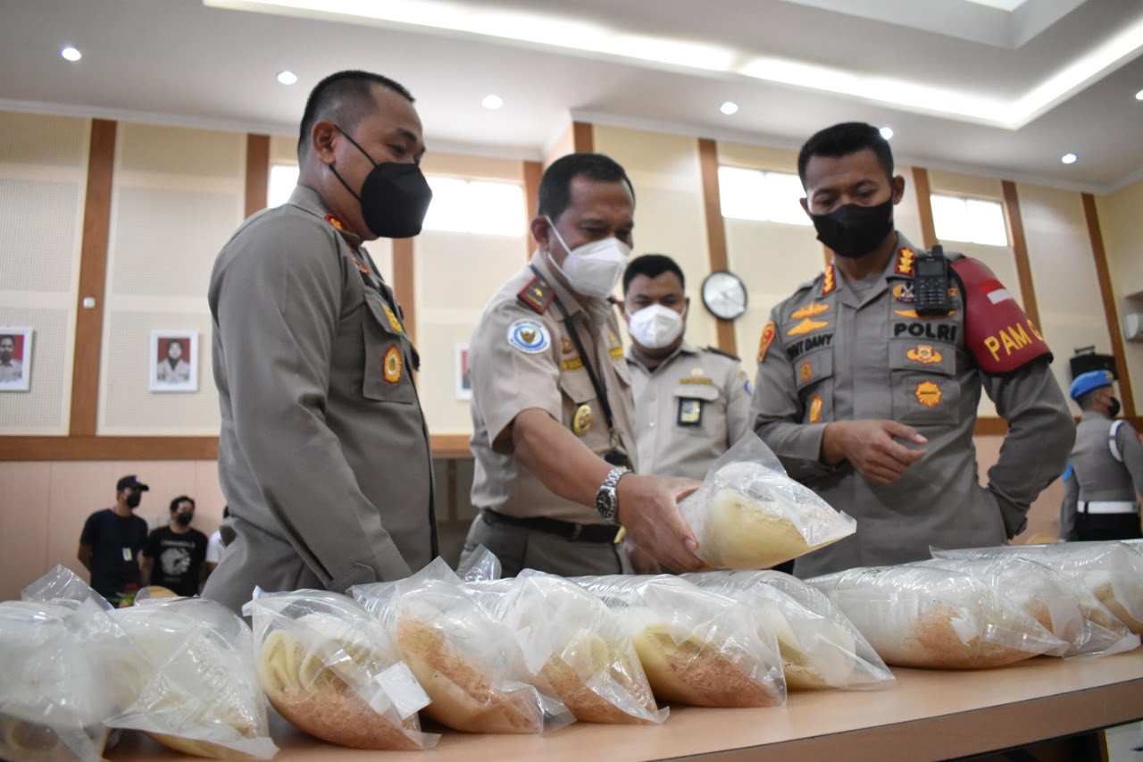 KKP-Polri Gagalkan Penyelundupan Benih Lobster ke Singapura