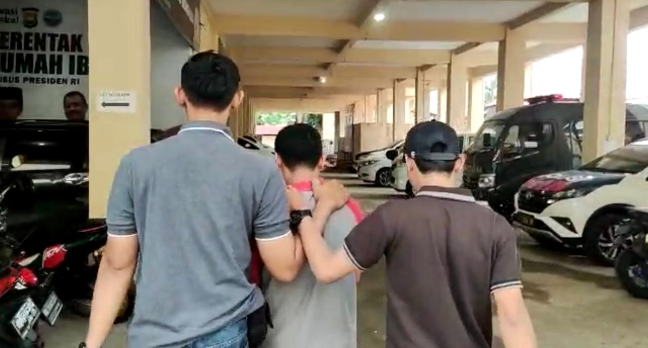 Aniaya Anak Kandung Berumur 2 Tahun, Seorang Ayah Ditangkap Polisi
