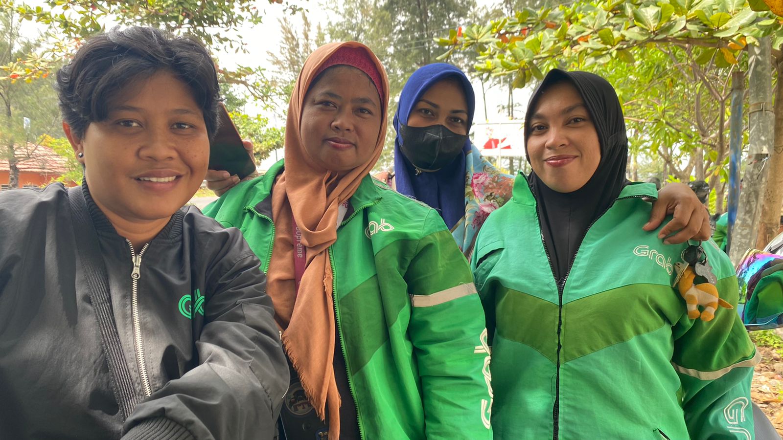 Tidak Ada THR, Pengemudi Online Hanya Dapat Ini