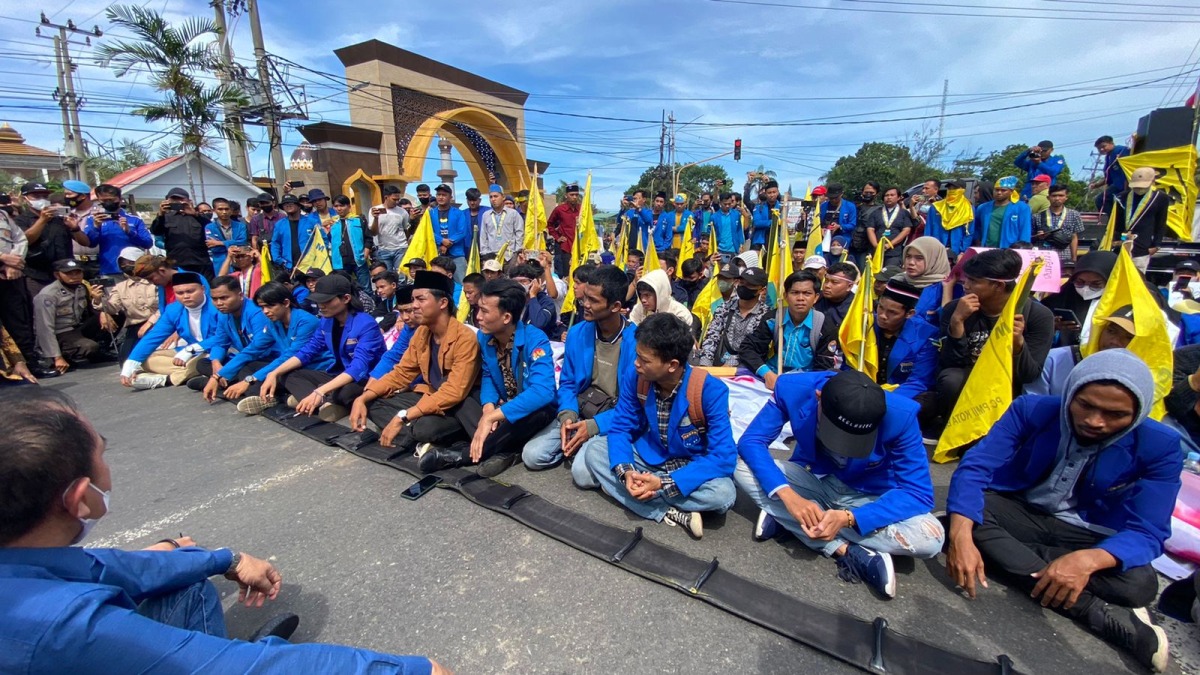 Demo PMII Bengkulu tolak kenaikan harga BBM. Foto, Cindy/BN