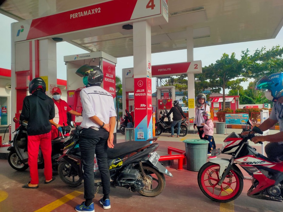 Belasan SPBU di Bengkuku Melanggar Aturan
