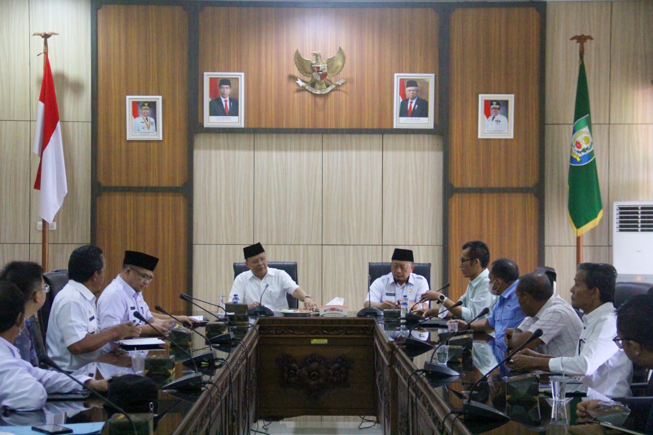 Rapat Koordinasi Suksesi Powarnas XIII di Ruang Rapat Lantai III Kantor Gubernur Bengkulu, Rabu (12/10/2022). MC
