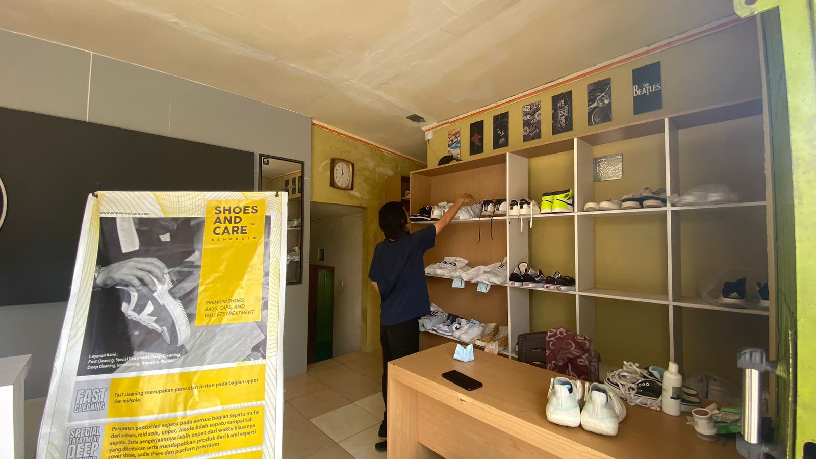 Mengintip Peluang Usaha Laundry Sepatu di Bengkulu