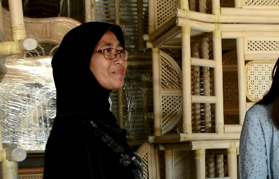 Pemilik Dian Mebel Rotan Bengkulu, Sri Wahyuni. BN