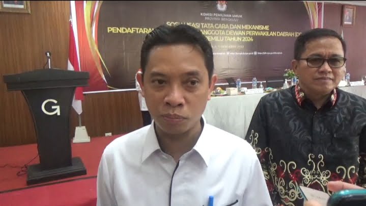 Ketua KPU Provinsi Bengkulu, Irwan Saputra