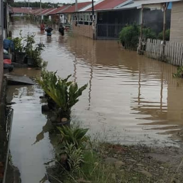 Warga Bentiring Siap Mengungsi Jika Banjir Belum Surut