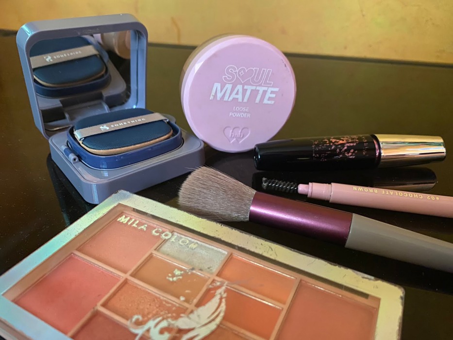 Alat-alat Makeup yang Perlu Diketahui Jika Ingin Tampil Cantik