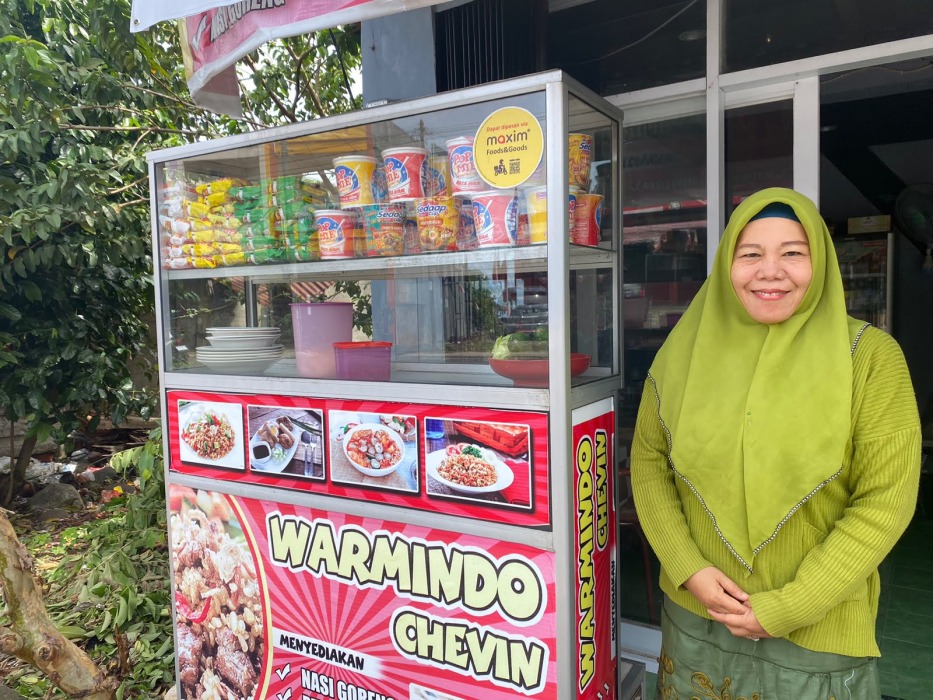 Murah Meriah, Warung Makan Khusus Indomie Ini Laris Manis