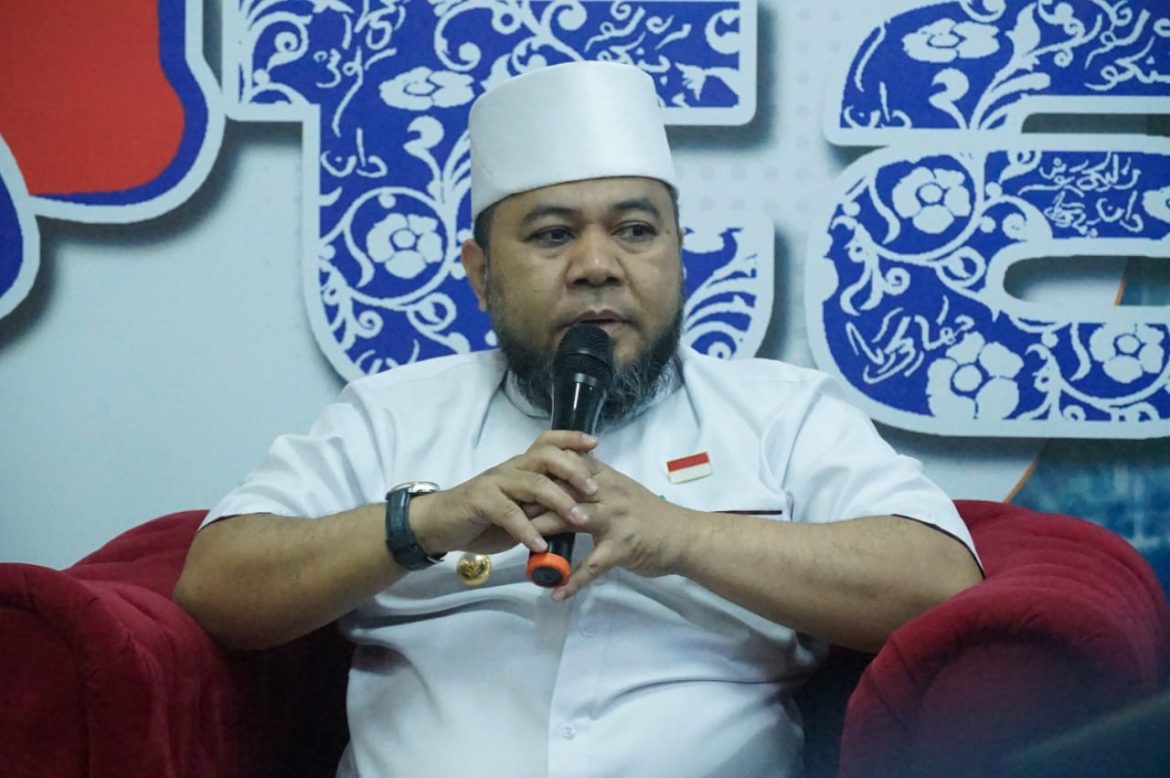 Walikota Bengkulu Helmi Hasan. MC