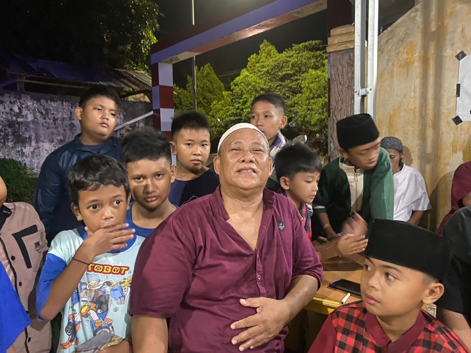 Lebaran bersama Anak-anak di Masjid Al-Ikhlas