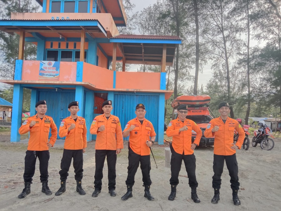 Basarnas Bengkulu Mulai Berlakukan Siaga 1×24 Jam di Kawasan Pantai Panjang