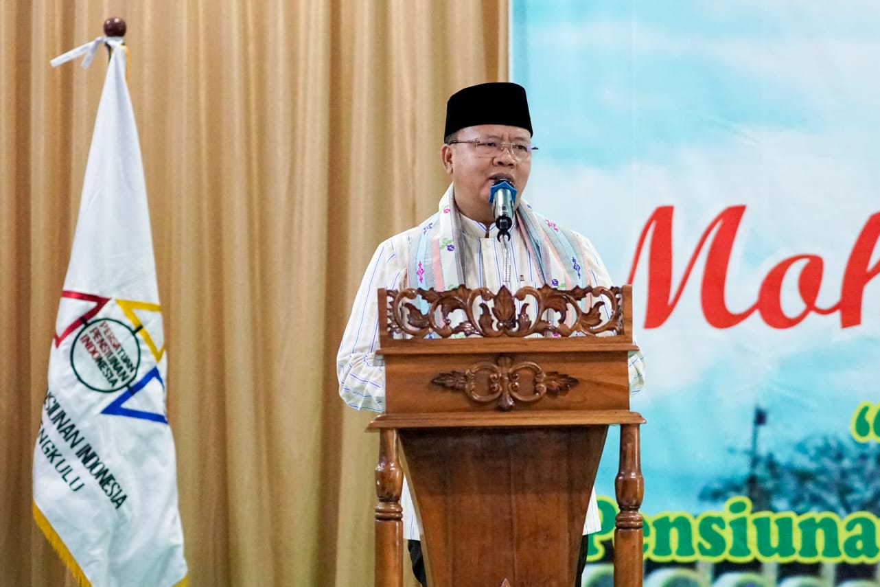 Foto, Saipul