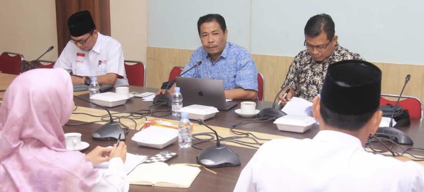 Rapat Evaluasi Perda No.1 Tahun 2014. Foto, Cindy/BN