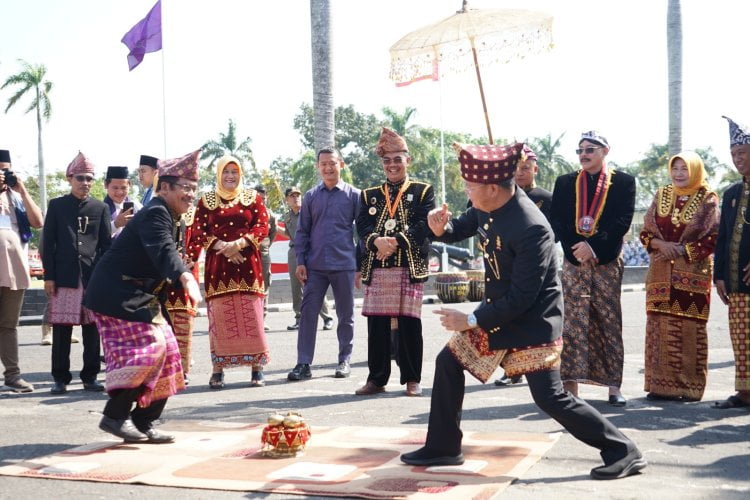 Gubernur Bengkulu Resmikan Kantor Badan Musyawarah Adat