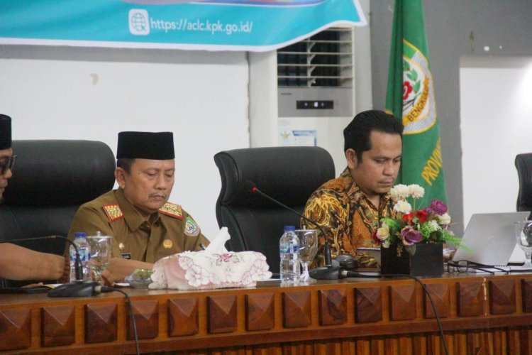 Rapat Koordinasi Pembenahan Perizinan Mineral Bukan Logam dan Batuan (MBLB) dan Pajak Daerah MBLB, di Gedung Serba Guna Provinsi Bengkulu, Selasa (29/8/2023). Foto, Saipul