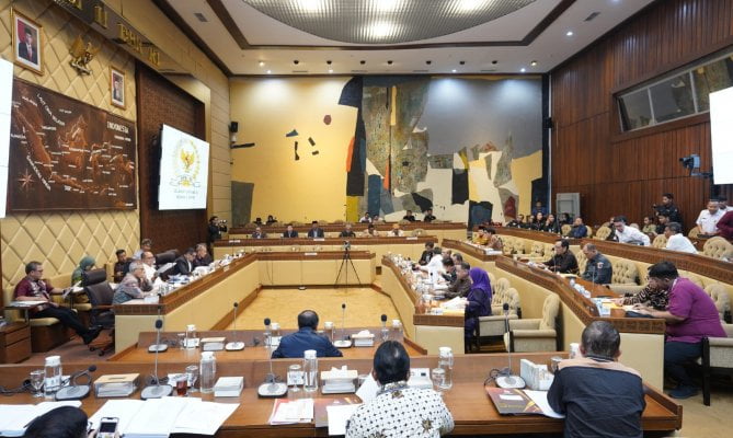 Suasana RDP Komisi II DPR RI bersama Bawaslu, KPU, DKPP, dan Kemendagri di Gedung DPR/MPR RI Senayan, Jakarta, Rabu (20/9/2023)/foto: Publikasi dan Pemberitaan Bawaslu.