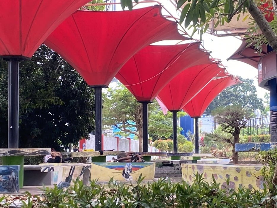 Taman Smart City Base Camp Bagi Anak Punk