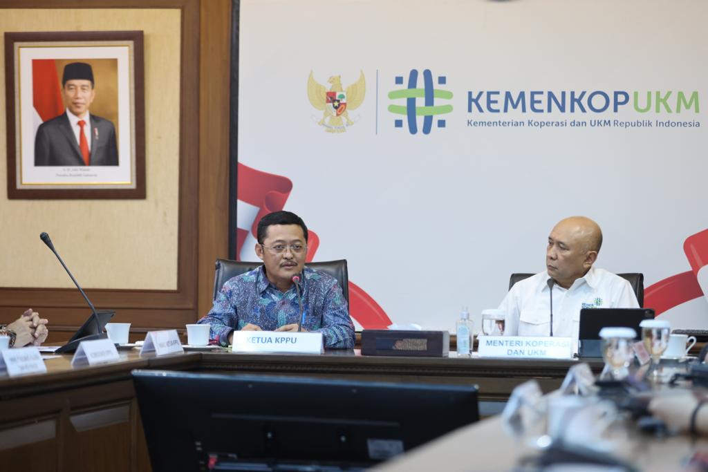 Ketua KPPU Temui MenkopUKM, Diskusikan Pentingnya UU Pasar Digital