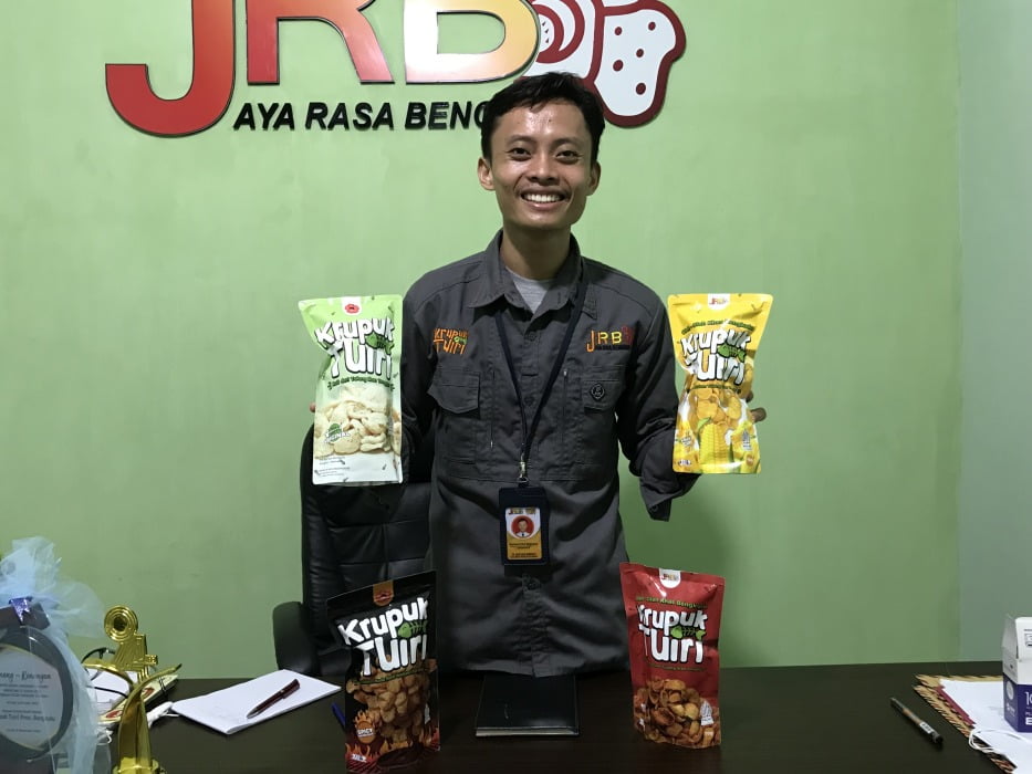 Pernah Coba Kuliner Hasil Olah Limbah Tulang Tenggiri? Di Sini Tempatnya