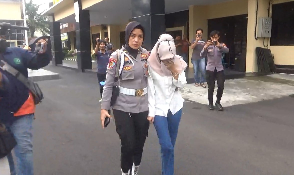 Gadis Cantik asal Seluma Ini Nyamar jadi Karyawan Bank untuk Menipu