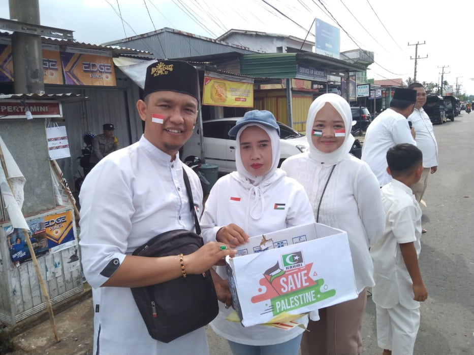 Aksi penggalangan dana untuk korban serbuan Israel di Palestina. KAHMI Lebong
