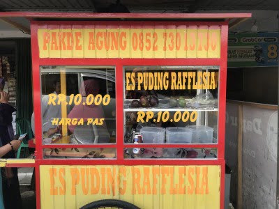 Nikmati Sensasi Es Puding Raflesia Legendaris Sudah Populer Sejak 30 Tahun