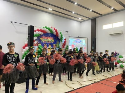 Tarian Khas Papua yang Memiliki Banyak Makna di Setiap Kelengkapannya