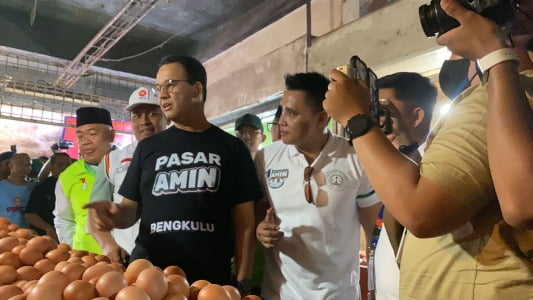 Kunjungan Anies ke Pasar Minggu Bengkulu Janjikan Program AMIN