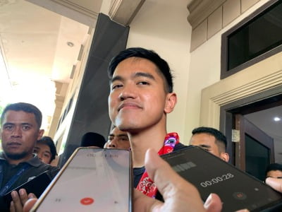 Tanggapan Kaesang Soal Pertemuan Jokowi dan Prabowo Jelang Debat Ketiga