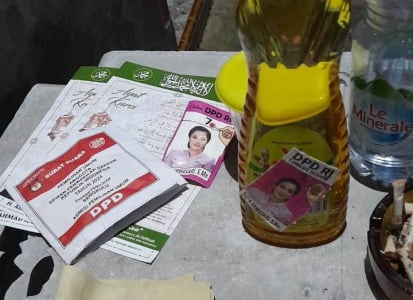 Calon DPD RI Elisa Dilaporkan ke Bawaslu usai Sebar Minyak Goreng